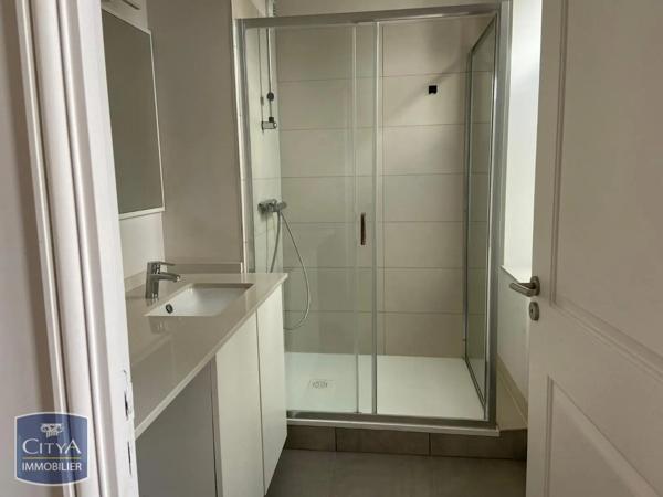 Appartement à louer 3 pièces 64.1m²