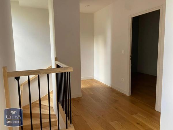 Appartement à louer 3 pièces 64.1m²