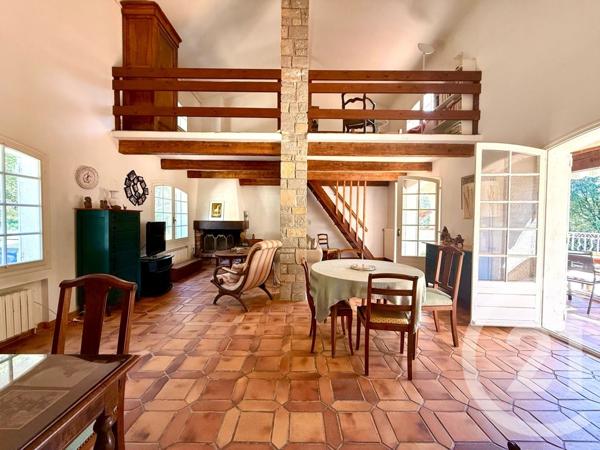 Maison à vendre  4 pièces - 115,30 m2 LE BEAUSSET - 83