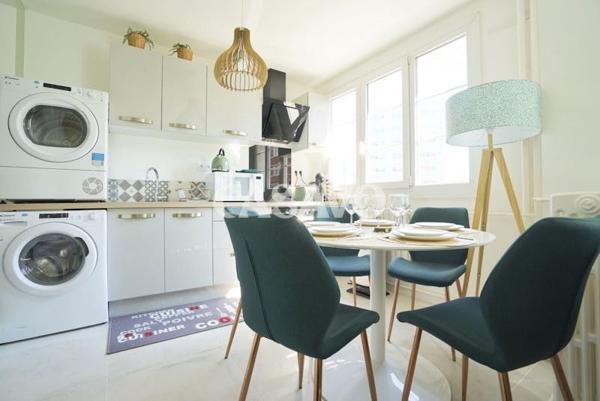 Vente Appartement 6 pièces de 83m² - 59800 Lille