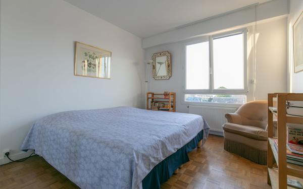 Appartement à vendre    3 pièces • 89,51 m2 Paris 8