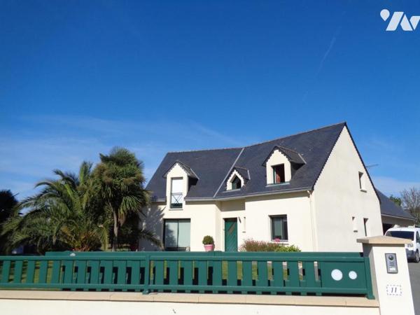 CONTEMPORAINE DE 2006 LUMINEUSE DE 154 M² EN TRES BON ETAT DANS QUARTIER CALME