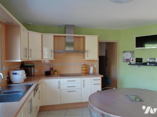 CONTEMPORAINE DE 2006 LUMINEUSE DE 154 M² EN TRES BON ETAT DANS QUARTIER CALME