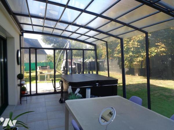 CONTEMPORAINE DE 2006 LUMINEUSE DE 154 M² EN TRES BON ETAT DANS QUARTIER CALME