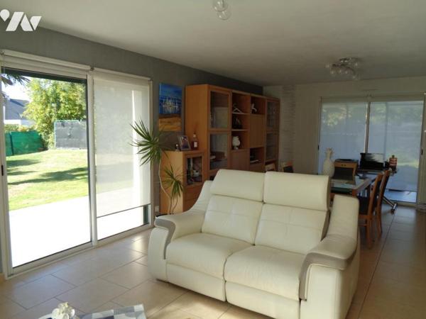 CONTEMPORAINE DE 2006 LUMINEUSE DE 154 M² EN TRES BON ETAT DANS QUARTIER CALME