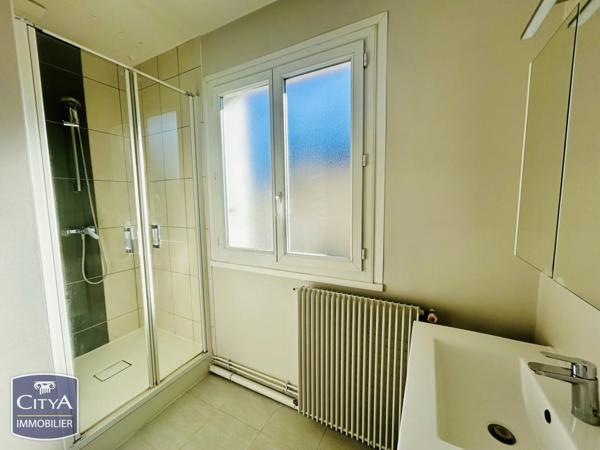 Maison à vendre 4 pièces 102m² Châteauroux (36000)