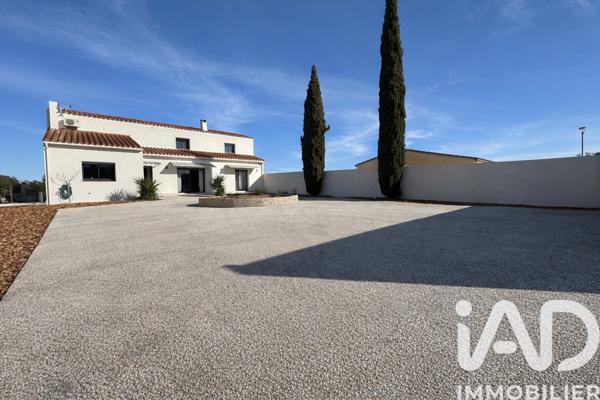 Maison à vendre 7 pièces 280 m² Pollestres