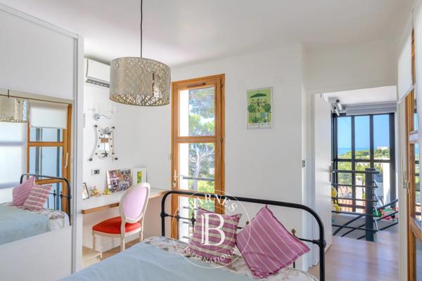 Cassis, Villa 4 Chambres -  141 m² à vendre