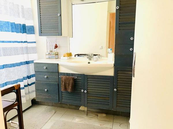 Maison  individuelle  sur Istres  sud   les T5 103 m2 + jardin 100M2 + Garage fermé