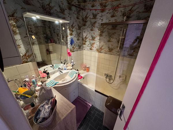 3 pièces 50 m²  - Vue mer - Dernier étage - Vendu loué - Idéal investisseur- Parking