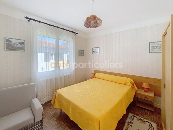 Vente
                Maison260 m² - 19 Pièces -
                    USTARITZ (64480)