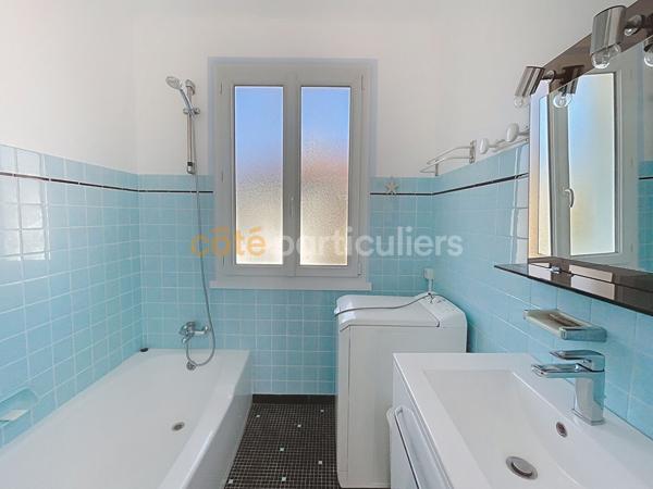 Vente
                Maison260 m² - 19 Pièces -
                    USTARITZ (64480)