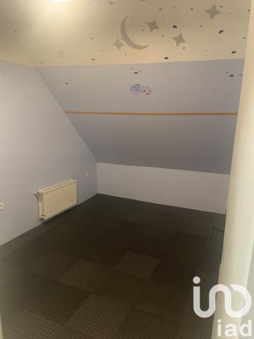 Maison de ville 8 pièces de 92 m² à Cuise-la-Motte (60350)