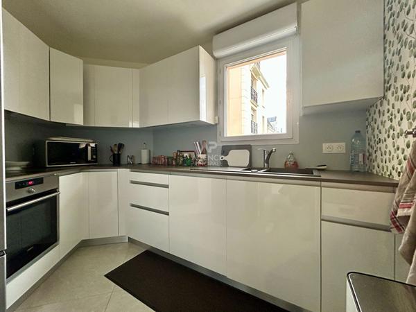 Appartement Poissy 4 pièces 84m2 avec Loggia €435 000 ** - Référence 9087