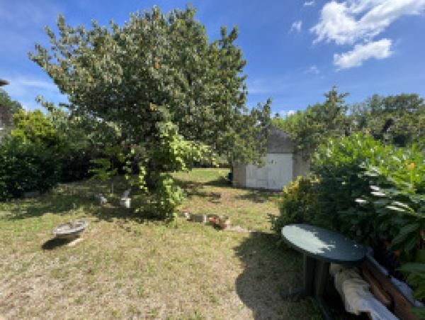 Maison T3 de 70m² avec garage sur un terrain de 900m²