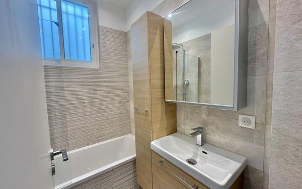 Appartement à vendre    3 pièces • 86,82 m2 Nice