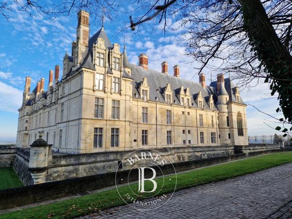 Écouen, Immeuble  672 m² à vendre