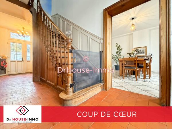 Bien immobilier à vendre 8 pièces de 218 m²