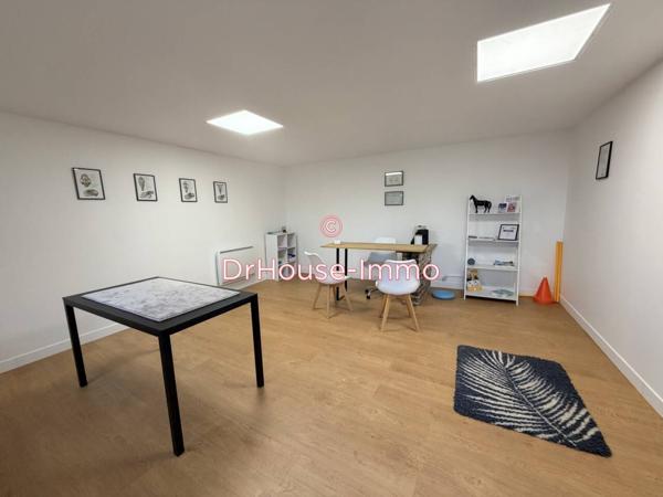 Bien immobilier à vendre 8 pièces de 218 m²