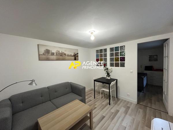 Bezons - Maison de ville divisée en 2 appartements €299 000 ** - Référence 4420
