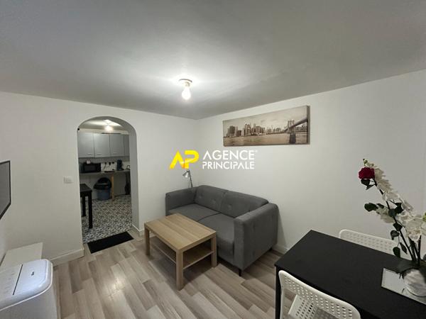 Bezons - Maison de ville divisée en 2 appartements €299 000 ** - Référence 4420