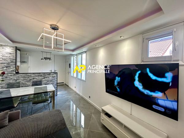 Bezons - Maison de ville divisée en 2 appartements €299 000 ** - Référence 4420