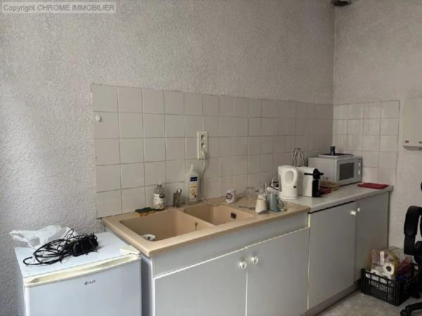 Vente                                                      Immeuble
                        
                                         180 m2                     à Marmande