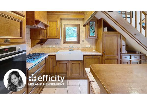 Maison 7 pièces - 225 m²