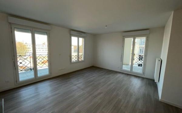 Appartement à louer    3 pièces •  Le Blanc-Mesnil