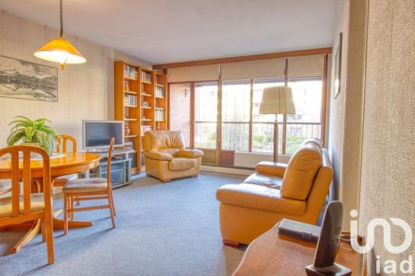 Appartement 4 pièces de 81 m² à Garges-lès-Gonesse (95140)