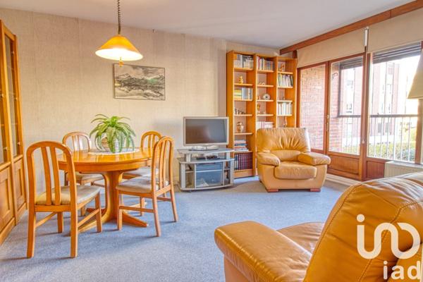 Appartement 4 pièces de 81 m² à Garges-lès-Gonesse (95140)