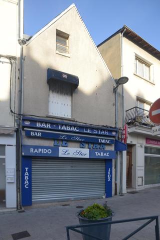 Immeuble centre ville, face aux halles à CHATELLERAULT