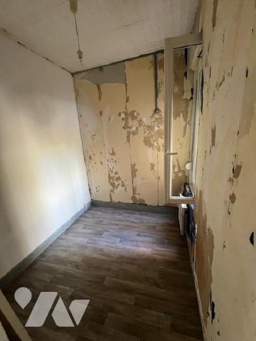 hesdin, Maison d'habitation - Maison à rafraichir dans le centre ville de la ville de HESDIN se...