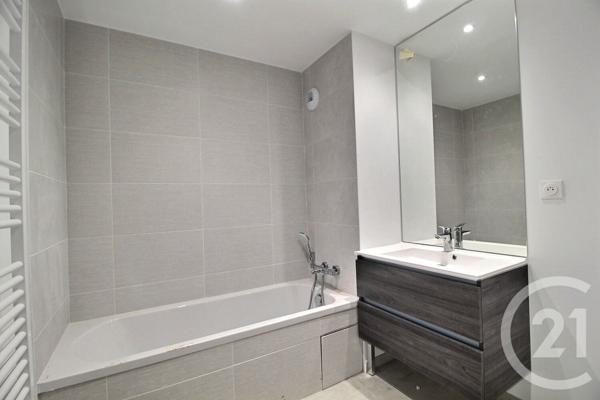 Appartement F2 à vendre  2 pièces - 45,79 m2 MIRIBEL - 01