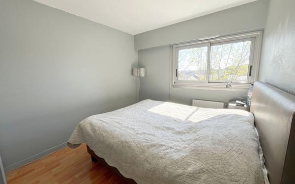 Appartement à vendre    3 pièces • 65 m2 Rosny-sous-Bois