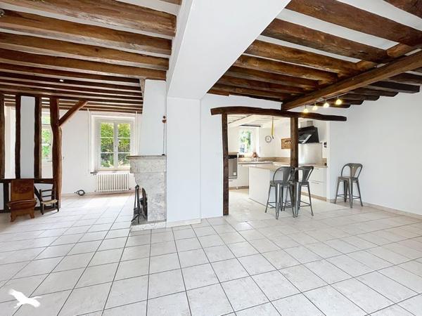 Maison à vendre 280 000 € Cellettes 6 p 174 m² DPE D