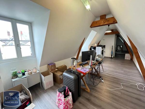 Appartement à louer 2 pièces 29.5m² Bourges (18000)