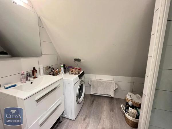 Appartement à louer 2 pièces 29.5m² Bourges (18000)