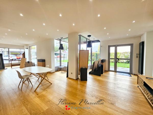 Local/bureau à vendre CLUSES (74)