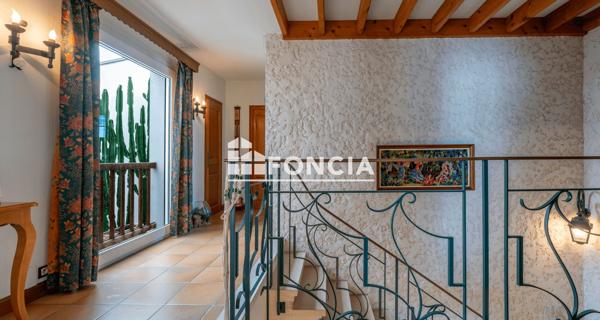 À vendre Maison 9 pièces 278 m² - Angoulins 17690