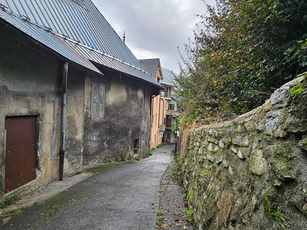 Maison - 20 pièces - 570 m²