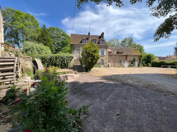 Gisors (27140) Maison de Charme 7 pièces de 220 m²