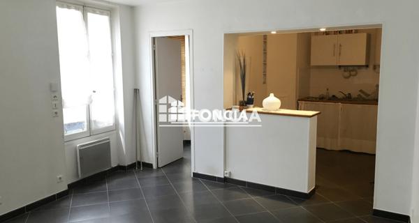 Location Studio 25.9 m² - Saint-germain-en-laye 78100