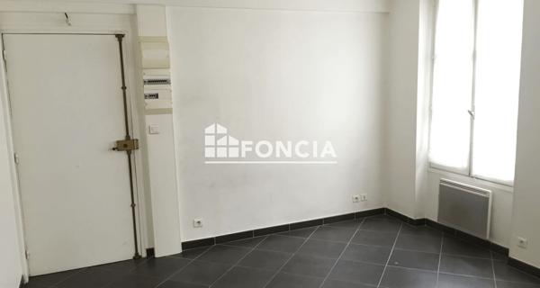 Location Studio 25.9 m² - Saint-germain-en-laye 78100