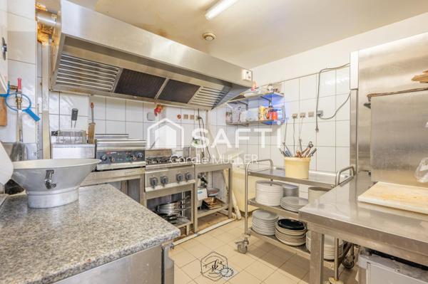 À VENDRE – FONDS DE COMMERCE RESTAURANT & TRAITEUR