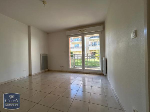 Appartement à louer 2 pièces 35.92m² Alençon (61000)