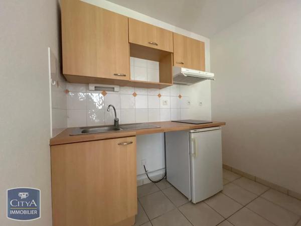 Appartement à louer 2 pièces 35.92m² Alençon (61000)