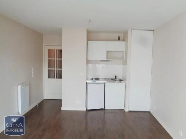 Appartement à louer 2 pièces 38.92m² Saint-Nazaire (44600)