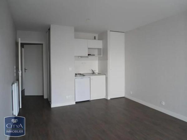 Appartement à louer 2 pièces 38.92m² Saint-Nazaire (44600)