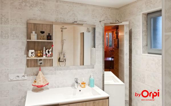 Maison à vendre    4 pièces •  Treignat